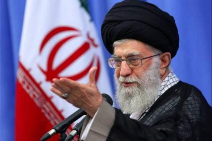 بازخوانی بیانات امام خامنه‌ای: مسئولین کشور در امتحان بزرگی هستند، آیا عزت ملت را حفظ خواهند کرد یا نه؟تعامل با جهان در عین عزت و اقتدار